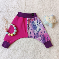 Plumes violettes